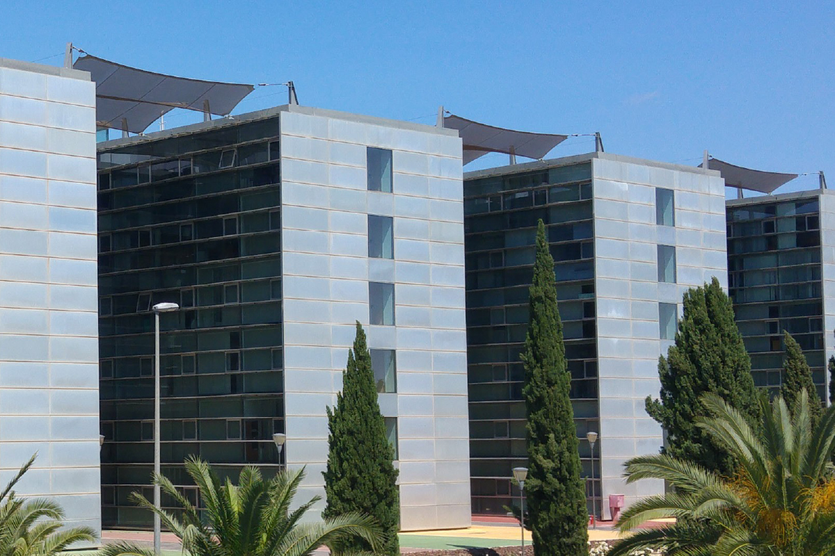 Facultad de Economía y Empresa